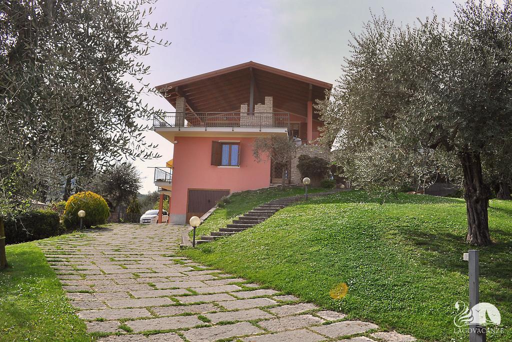 Appartamento Il Moresine Roe Exterior foto